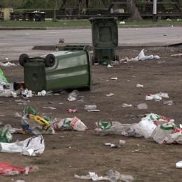 Smeće na Jarunu nakon izlazaka