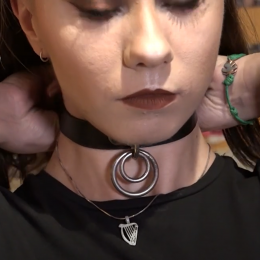 Alternativci vs. mainstreameri